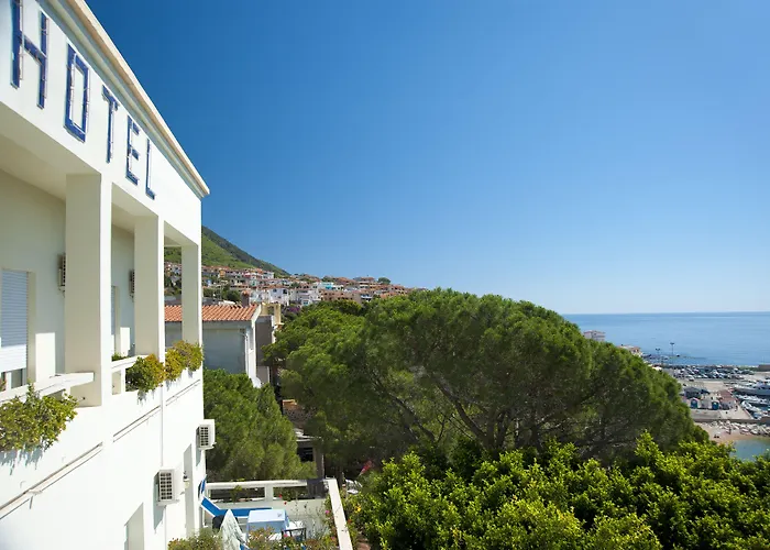 Szálloda Miramare Cala Gonone